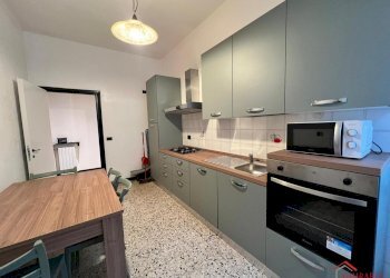 2.2 CUCINA.jpeg - Appartamento Via Andrea del Sarto 9, Genova (zona Sestri Ponente) - foto 6