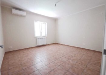 camera - Villa Via Madonna del Pantano 40, Giugliano in Campania - photo 25
