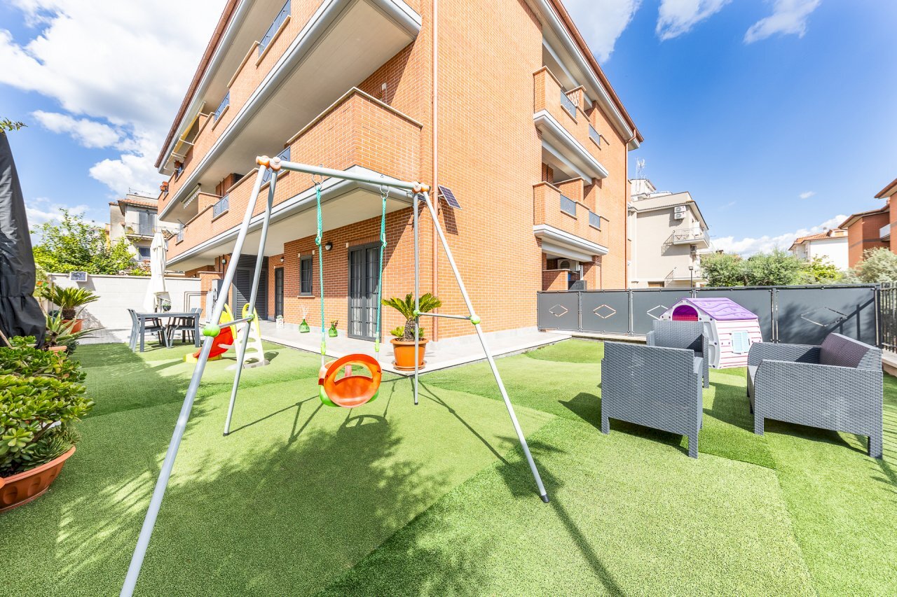 7 - Four-room apartment Via Palaverta 54, Marino - photo 1