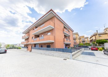 3 - Four-room apartment Via Palaverta 54, Marino - photo 13