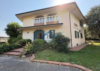 WhatsApp Image 2026-05-26 at 18.15.18 (2)_risultat - Villa Via Santa Giulia 3, Travagliato - photo 2