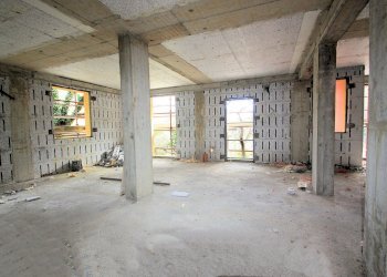 interni piano terra.jpg - Semi-detached house Via Posato 21, Avegno - photo 1