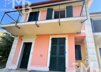 FACCIATA SUD QUADRILOCALE - Semi-detached house Via Posato 21, Avegno - photo 11