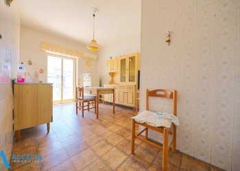 Cucina - Bilocale Via Corsica 15, Taranto - foto 8
