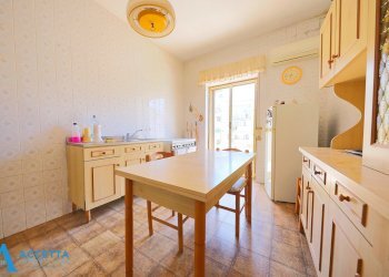 Cucina - Bilocale Via Corsica 15, Taranto - foto 10
