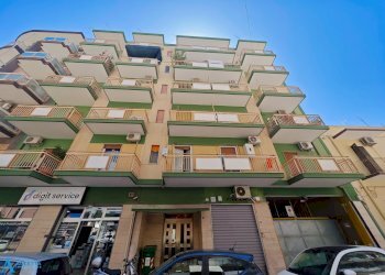 Facciata - Bilocale Via Corsica 15, Taranto - foto 25