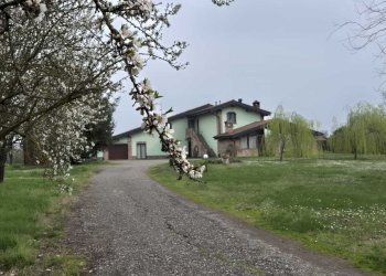 Facciata - Casale Via San Biagio, Borgonovo Val Tidone - foto 1