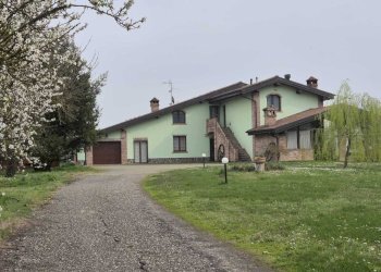 Facciata - Casale Via San Biagio, Borgonovo Val Tidone - foto 2