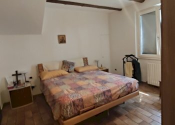 camera da letto - Casale Via San Biagio, Borgonovo Val Tidone - foto 13