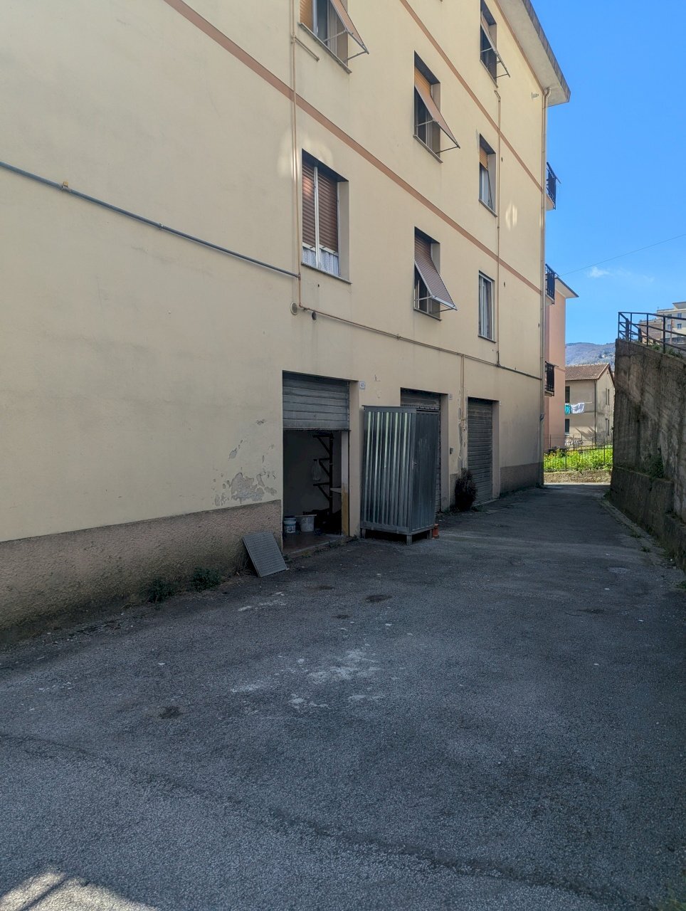 accesso carrabile da Via Circonvallazione - Box Via Circonvallazione 41r, Genova - foto 1
