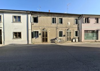 20260526_184158 - Porzione di casa Via Massimo D'Azeglio 4, Rovigo - foto 3