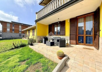 Villa a Schiera Via Giordano Bruno, Reggio nell'Emilia - foto 1