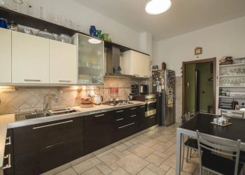Villa Via San Martino della Battaglia, Pogliano Milanese - photo 13