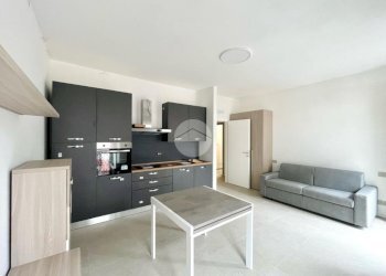One-room apartment Via Umberto I, Carignano - photo 2