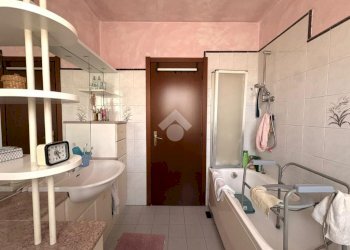 Semi-detached house Via S. Boezio, Trecate - photo 9