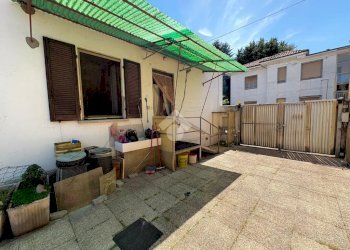 Semi-detached house Via S. Boezio, Trecate - photo 20