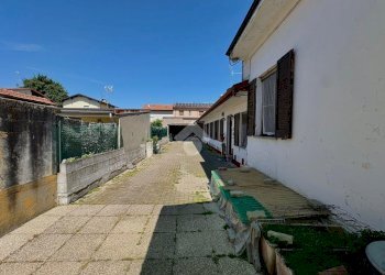 Semi-detached house Via S. Boezio, Trecate - photo 29