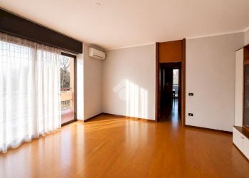 Bilocale via Carlo Porta, frazione Milano 3, Basiglio - foto 2