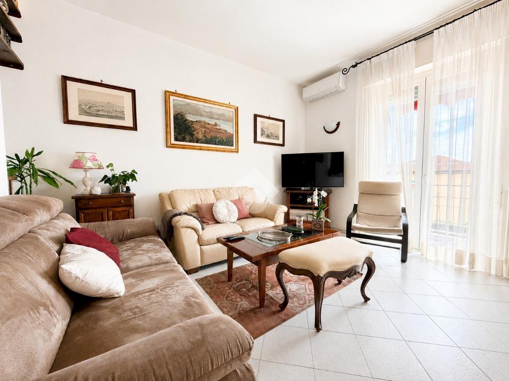 Quadrilocale Via Cisa Sud, Santo Stefano di Magra - foto 1