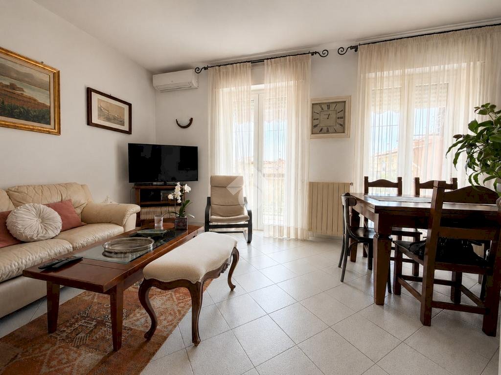 Quadrilocale Via Cisa Sud, Santo Stefano di Magra - foto 3