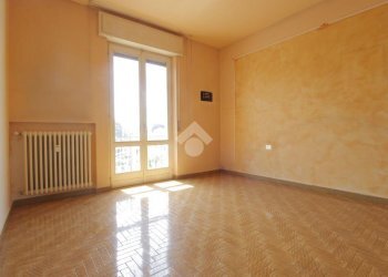 Three-room apartment Via Cav. Fortunato Re, Cerro Maggiore - photo 15