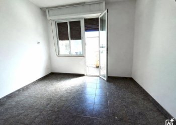 Two-room apartment Viale Sollum, Rimini - photo 1