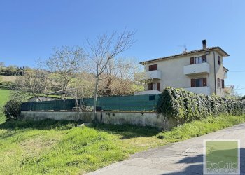Semi-detached Villa Via Vallone, 40, Offagna - photo 1