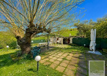 Semi-detached Villa Via Vallone, 40, Offagna - photo 7
