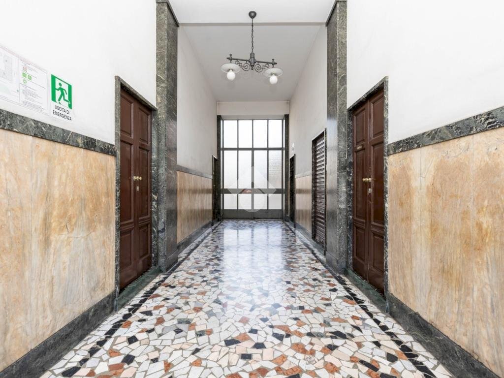 Two-room apartment Piazzale Luigi E. Corvetto, Milano (neighborhood Corvetto) - photo 2