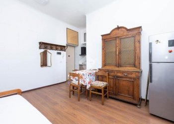 Two-room apartment Piazzale Luigi E. Corvetto, Milano (neighborhood Corvetto) - photo 5