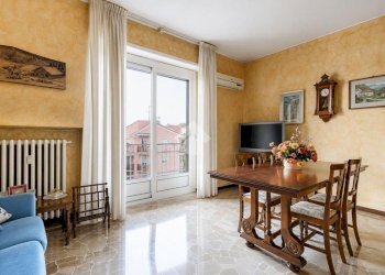 Trilocale Via Privata Carlo Innocenzo Frugoni, Milano (zona Niguarda) - foto 1