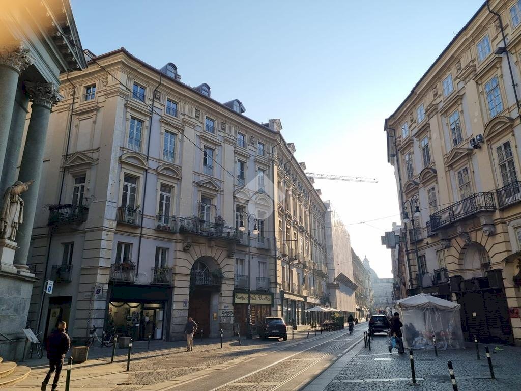 Quadrilocale Via Milano, Torino (zona Quadrilatero Romano) - foto 1