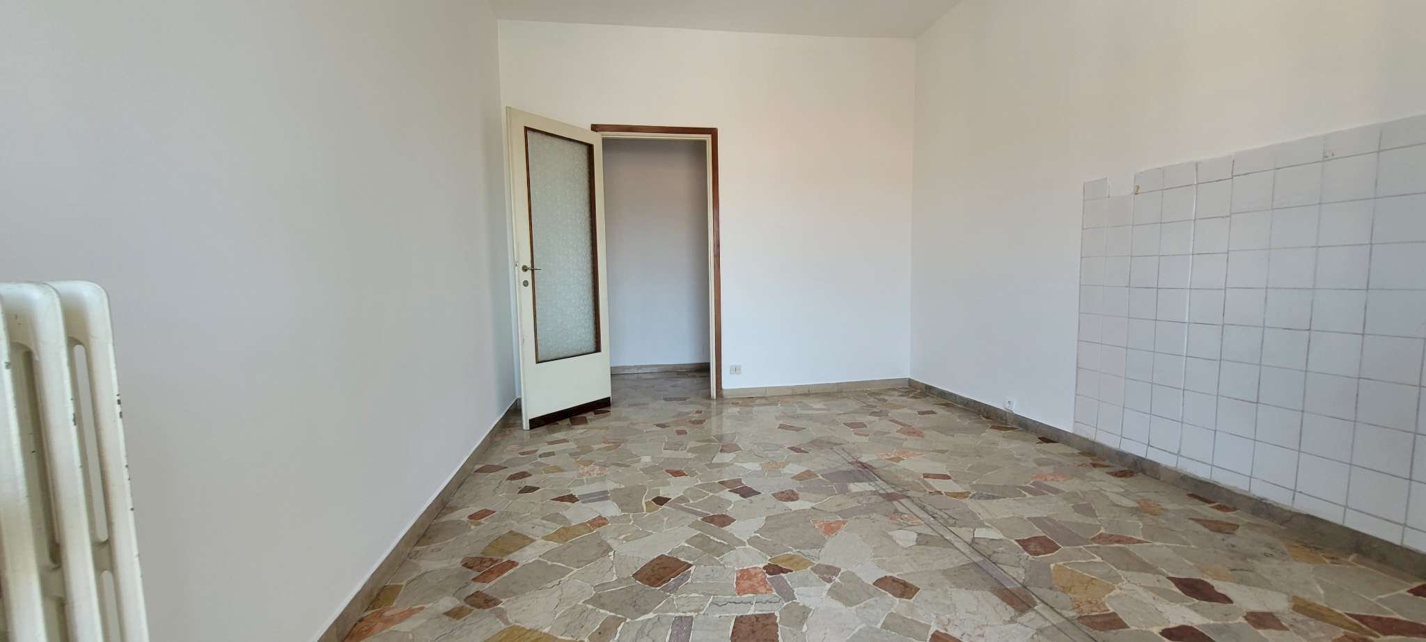 Bilocale largo Giambellino 126, Milano (zona Giambellino) - foto 2
