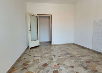 Bilocale largo Giambellino 126, Milano (zona Giambellino) - foto 2