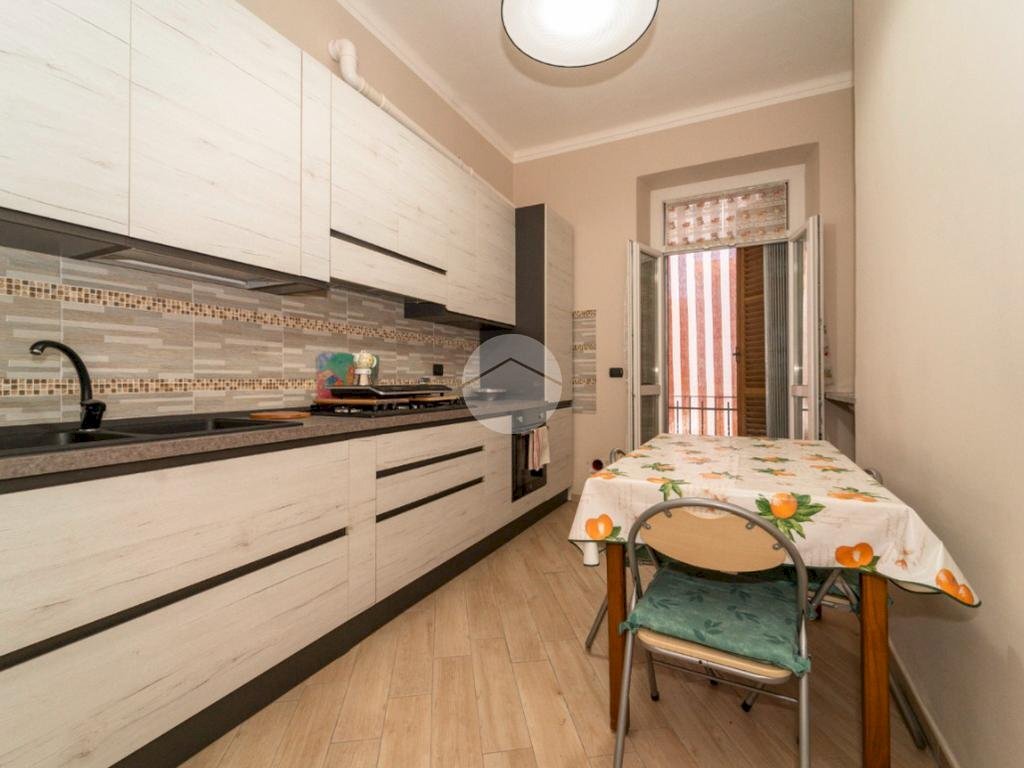 Three-room apartment Via bongiovanni, Torino (neighborhood Borgo Vittoria) - photo 1
