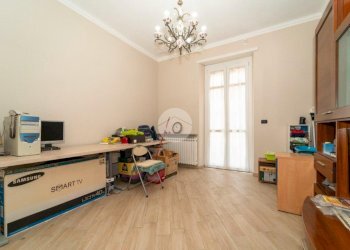 Three-room apartment Via bongiovanni, Torino (neighborhood Borgo Vittoria) - photo 2