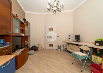 Three-room apartment Via bongiovanni, Torino (neighborhood Borgo Vittoria) - photo 3