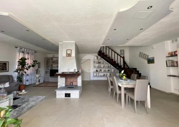 Semi-detached house Frazione Revignano, Asti - photo 2
