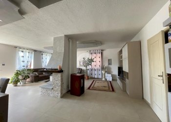 Semi-detached house Frazione Revignano, Asti - photo 4