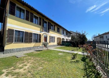 Semi-detached house Frazione Revignano, Asti - photo 6