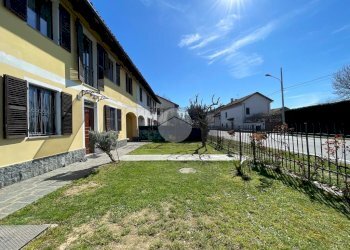 Semi-detached house Frazione Revignano, Asti - photo 24