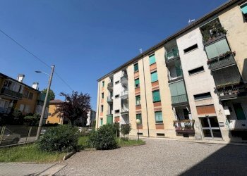 Two-room apartment Via Brennero, Legnano - photo 2