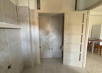 Two-room apartment Via Brennero, Legnano - photo 9
