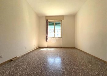 Two-room apartment Via Brennero, Legnano - photo 10