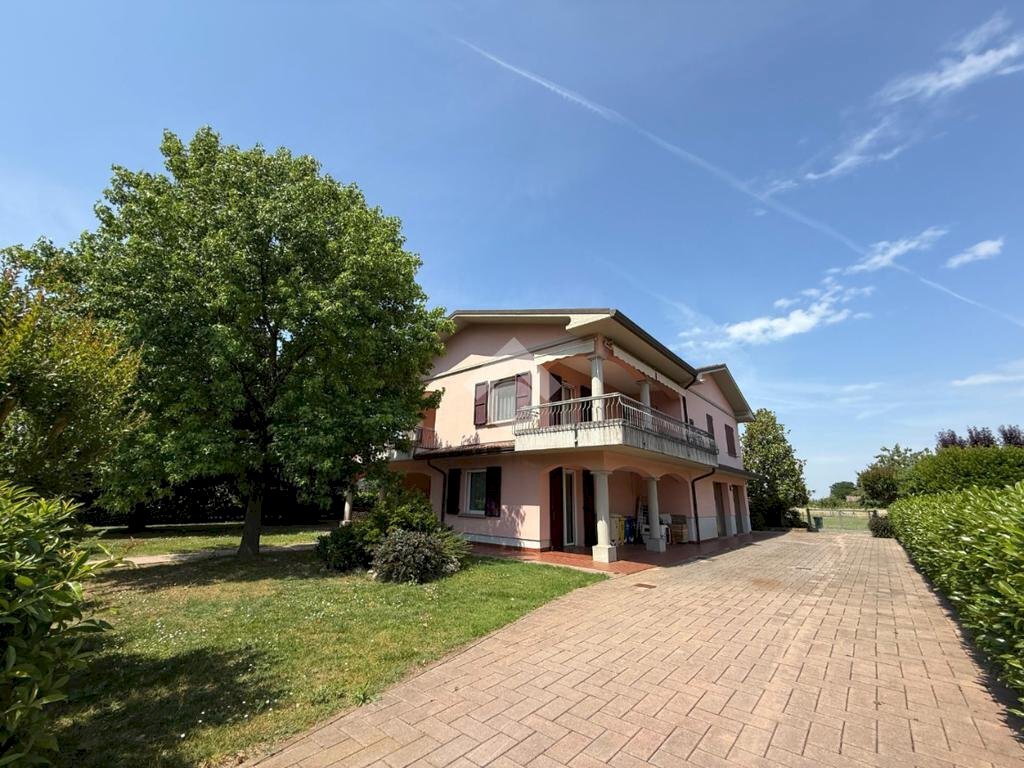 Villa Via del Quattro, Forlì - foto 1