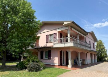 Villa Via del Quattro, Forlì - foto 1