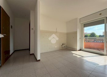 One-room apartment Viale Europa, Bussero - photo 4
