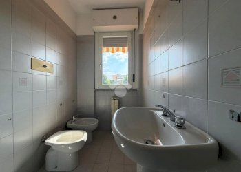 One-room apartment Viale Europa, Bussero - photo 11