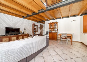 Two-room apartment Via Dante Alighieri, Trezzano Rosa - photo 7