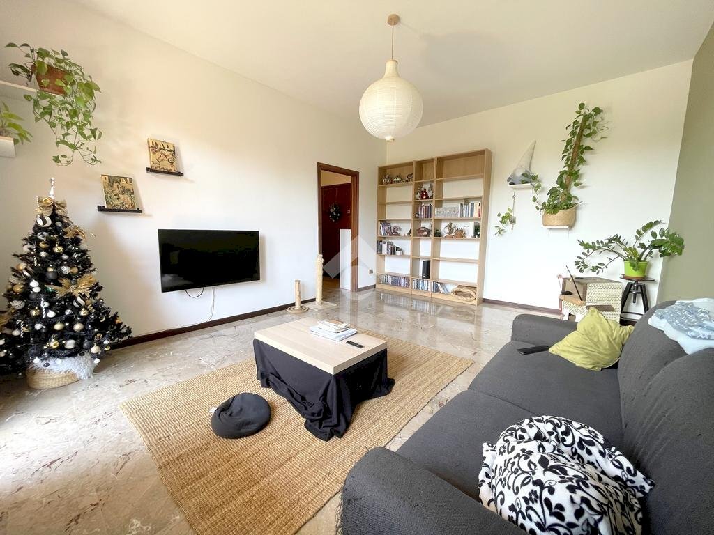 Three-room apartment Via Giuseppe Verdi, Cornaredo - photo 1